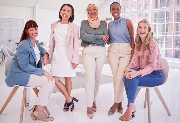 Happy, leadership or diversity portrait of women in motivation, empowerment or teamwork collaboration in office. Business people, corporate or team building in company group, success or mission goal. - Foto, imagen