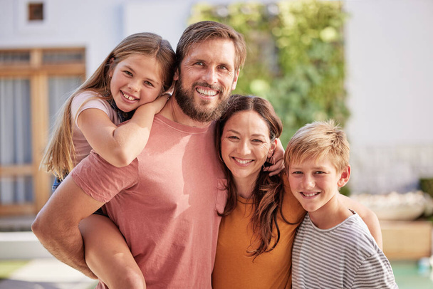 Happy family, hug and portrait outdoor with mother, dad and children bonding with love and care. Parents, kid and happiness of a big family smile about new home and summer fun in a house garden. - Foto, Imagem