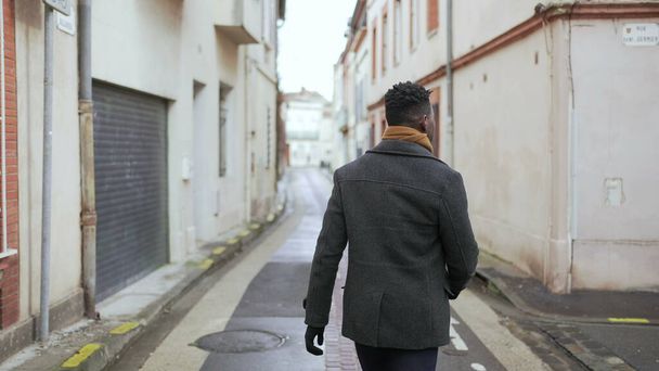 Confident back of black elegant black African man walking - Fotografie, Obrázek