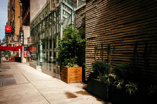 Gebäude entlang der 29. Straße in Manhattan, New York. - Foto, Bild