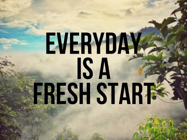 Ogni giorno è un nuovo inizio. Citazione motivazionale ispiratrice. - Foto, immagini