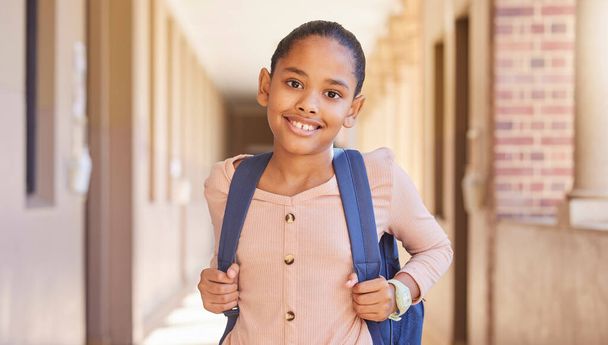 Happy, school girl and portrait smile with backpack for learning, education or childhood development at academy. Female teenager smiling for school and eager to learn, study or ready for class time. - Fotoğraf, Görsel