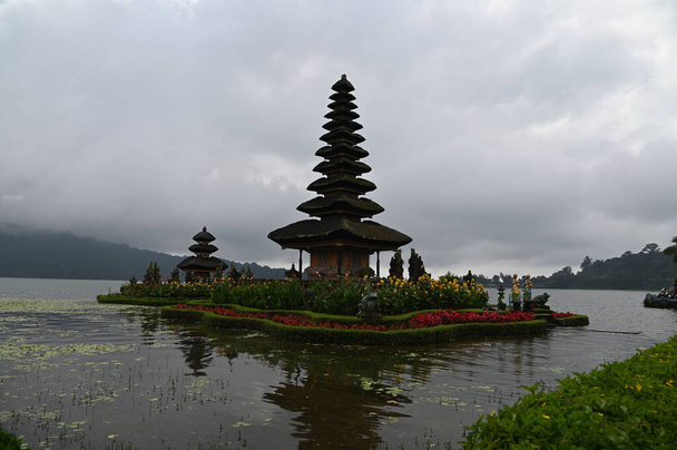 Bali, Indonésia - 11 de novembro de 2022: As atrações turísticas e os marcos de Bali - Foto, Imagem