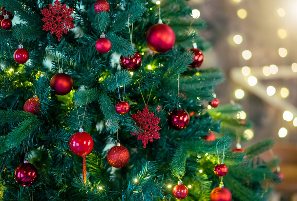 Detalhe da árvore de Natal decorada
 - Foto, Imagem