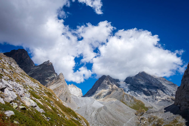 Grande Casse alpine Gletscherlandschaft in Pralognan la Vanoise. Französische Alpen - Foto, Bild