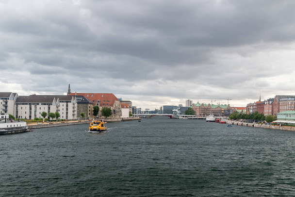 Copenaghen, Danimarca - 26 luglio 2022: Porto interno di Copenaghen. - Foto, immagini