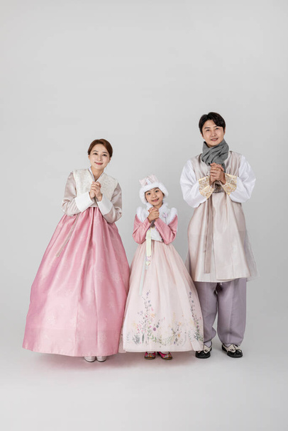 Korean family in Hanbok, isolated white background - Foto, imagen