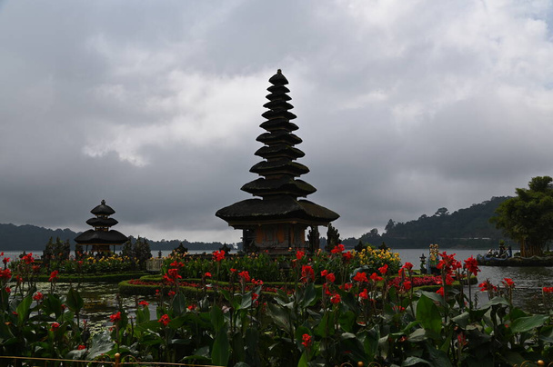 Bali, Indonésia - 11 de novembro de 2022: As atrações turísticas e os marcos de Bali - Foto, Imagem