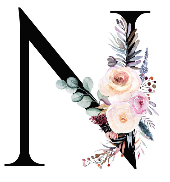 Zwarte letter Nwith pastel aquarel winter boeket geïsoleerd op wit. Winter boho brief met bladeren, bessen en bloemen in blauw, lavendel en roze. Alfabet bloemstukken voor bruiloft ontwerp - Foto, afbeelding