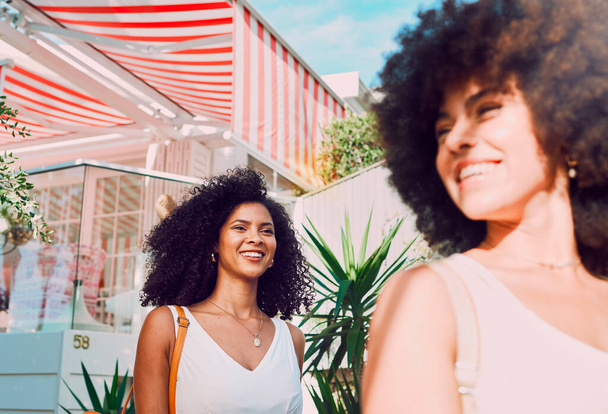 Black women, friends and happiness outdoor on vacation, travel and fun at holiday house in city for bonding on weekend. Smile, afro and young African females walking together and enjoying freedom. - Fotoğraf, Görsel