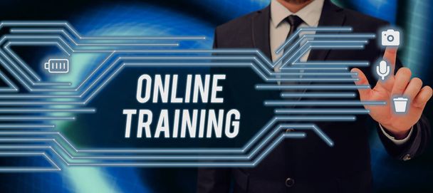 Znak tekstowy pokazujący trening online, Koncepcja oznaczająca trening komputerowy Odległość lub nauka elektroniczna - Zdjęcie, obraz