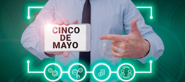 Концептуальная экспозиция Cinco De Mayo, бизнес-презентация мексиканско-американского празднования 5 мая - Фото, изображение