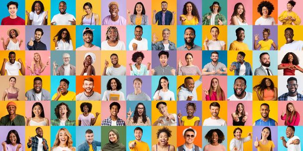 Sociální rozmanitost. Mozaika s veselými tvářemi různých lidí přes barevné pozadí, kreativní koláž s různými emocemi multietnické muže a ženy gestikulující a usmívající se na kameru - Fotografie, Obrázek