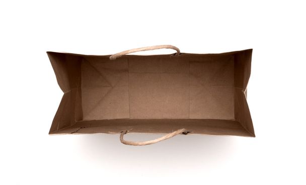 Bolsa de papel marrón aislada sobre fondo blanco. - Foto, imagen