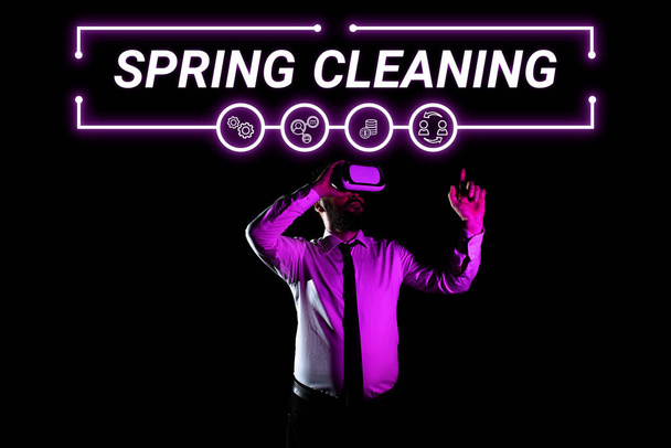Fogalmi kijelző Tavaszi tisztítás, Üzleti megközelítés gyakorlat alaposan takarítás ház tavasszal - Fotó, kép