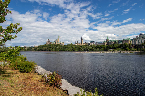 View from Jacques-Cartier Park of the city of Ottawa and the Ottawa River from Hull, Quebec - Photo, Image