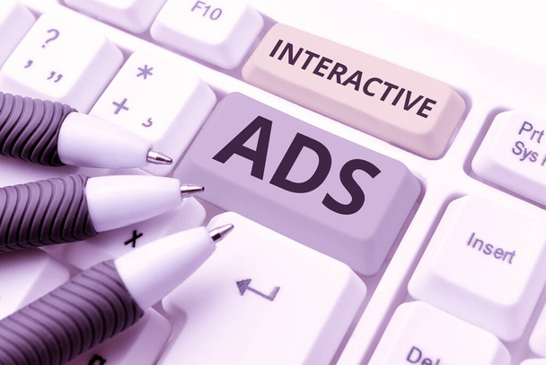 Handschrift Text Interaktive Werbung, Konzept Bedeutung verwendet interaktive Medien, um mit den Verbrauchern zu kommunizieren - Foto, Bild