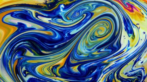 Les mouvements d'encre colorés abstraits se répandent sur la texture de l'eau. - Séquence, vidéo