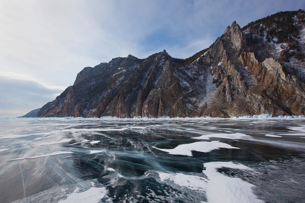 The Winter's Tale Baikal - pure ice, rocks and reflections - 写真・画像