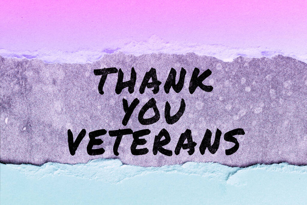 Texto presentando Gracias Veteranos, Concepto de Negocio Expresión de Gratitud Saludos de Agradecimiento - Foto, imagen