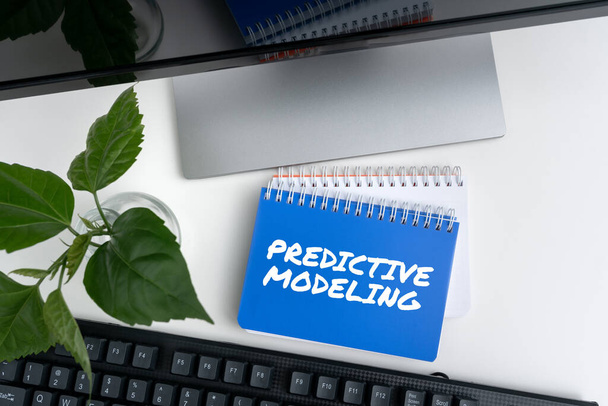 手書きテキスト予測モデリング、予測分析によるビジネス概要メンテナンス戦略 - 写真・画像