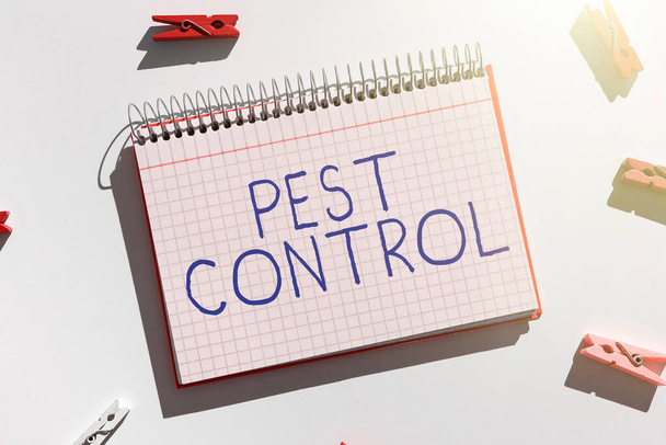 Psaní textu Pest Control, Word Written on Killing destructive hmyz, který útočí na úrodu a dobytek - Fotografie, Obrázek