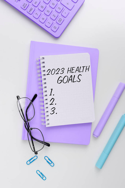 Texto manuscrito 2023 Objetivos de Salud, Concepto que significa celebración del comienzo del año calendario 2023 - Foto, Imagen