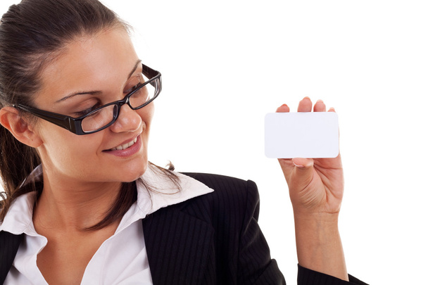 Business nainen esittää käyntikorttinsa
 - Valokuva, kuva