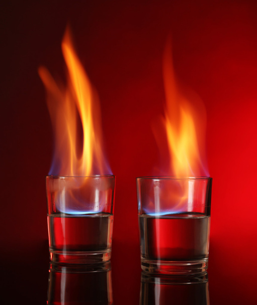 Glasses with burning alcohol - Фото, зображення