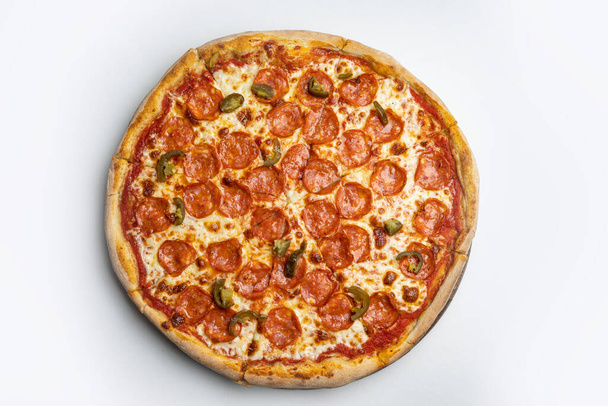 delicious pizza in an Italian restaurant - Foto, immagini