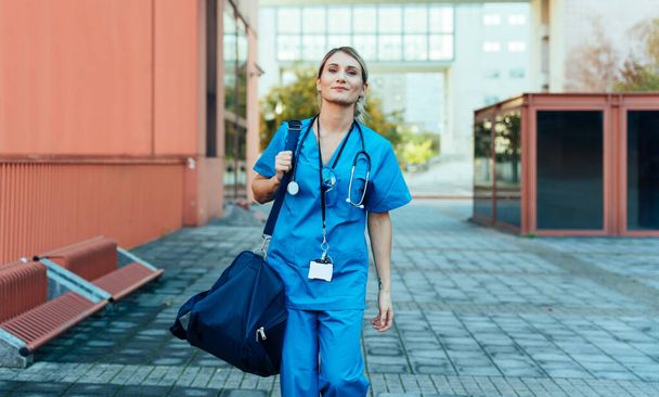 representation of the daily life of a nurse going to work at the hospital	 - Photo, Image