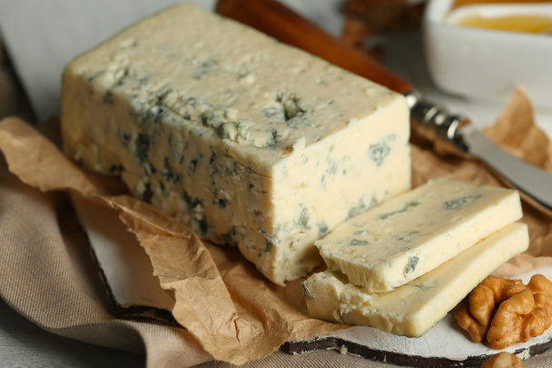 Still life with tasty blue cheese, close up - Photo, Image