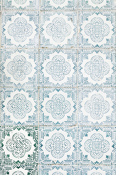 Típicos azulejos antiguos de Lisboa
 - Foto, imagen