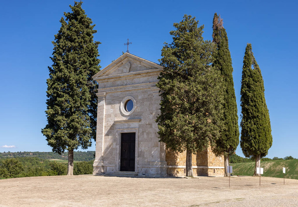 Capella Di Vitaleta no campo entre San Quirico e Pienza em Val d Orcia Toscana. Itália - Foto, Imagem