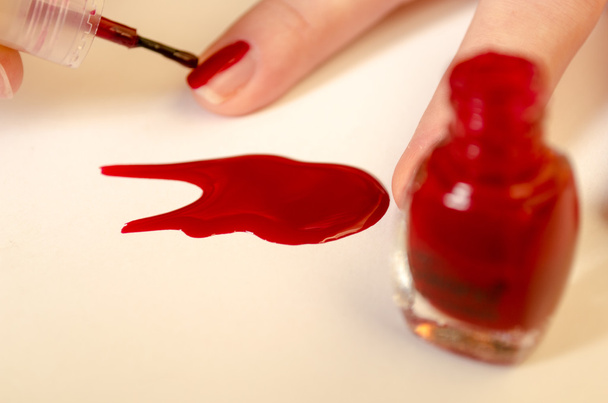 Czerwony lakier do paznokci - Zdjęcie, obraz