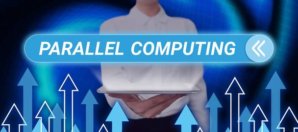 Tekst met inspiratie Parallel Computing, Business concept simultane berekening door middel van software en hardware - Foto, afbeelding