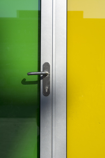 modern üveg ajtók, két színben - Fotó, kép