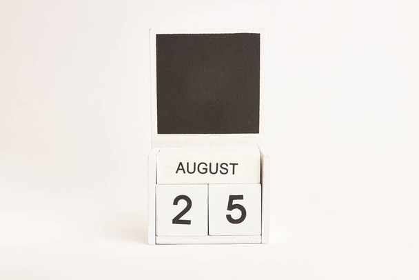 Calendar with the date August 25 and a place for designers. Illustration for an event of a certain date. - Photo, Image