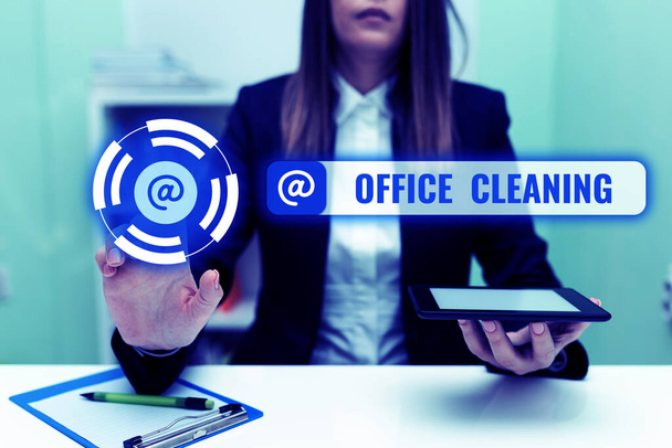 Znak tekstowy pokazujący sprzątanie biura, Zdjęcie koncepcyjne akcji lub procesu czyszczenia wnętrza budynku biurowego - Zdjęcie, obraz