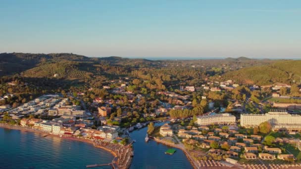 Überblick Die Küste Die Insel Korfu im Morgengrauen Fliegen von Drohnen Morgen Sommer 2022. Hochwertiges 4k Filmmaterial - Filmmaterial, Video
