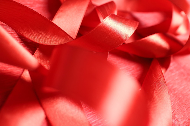 Red silk ribbons - Foto, Bild