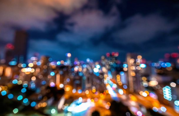 Blurred abstract bokeh cityscape background in Tokyo, Japan - Foto, Imagen
