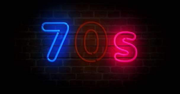 レンガの壁に70年代のネオンシンボル。レトロ1970 、 70年代の郷愁とステージパーティースタイルの光の色の電球。ループ可能でシームレスな抽象概念アニメーション. - 映像、動画