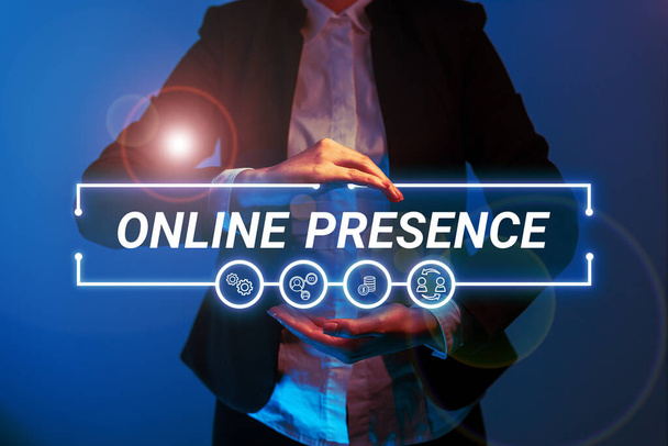 Szöveges jel, amely online jelenlétet, üzleti megközelítés létezését mutatja valaki, aki megtalálható egy online kereséssel - Fotó, kép