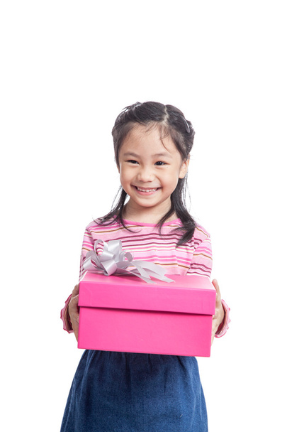 Asian little girl hold gift box - Foto, afbeelding