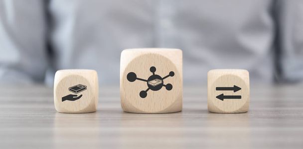 Wooden blocks with symbol of knowledge sharing concept - Photo, Image