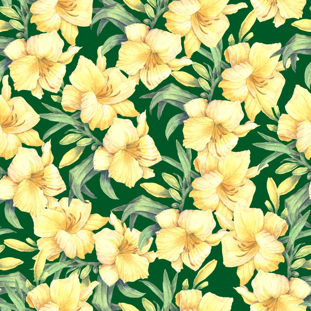 Цветочный бесшовный узор с акварелью цветов лилии и листьев на зеленом фоне.  - Фото, изображение