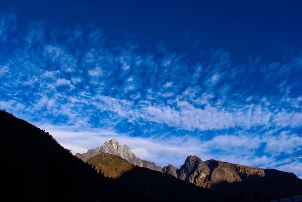 Everest Base Camp and Amadablam Trekking in the Himalayas of Solukhumbu,Nepal - Fotografie, Obrázek