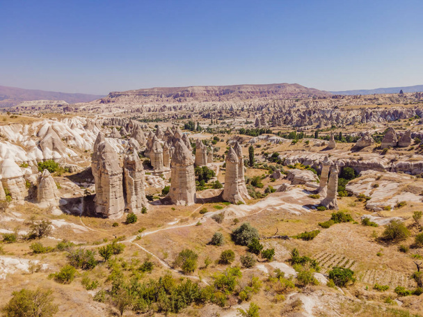 Unique geological formations in Love Valley in Cappadocia, popular travel destination in Turkey. - Foto, Imagem