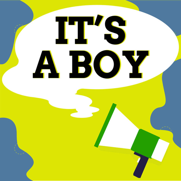 "Bir erkek çocuğu, bir iş fikri" yazan bir tabela. Bir erkek bebeğin mavi renkli bir sürü araba oyuncağı beklemesi. - Fotoğraf, Görsel